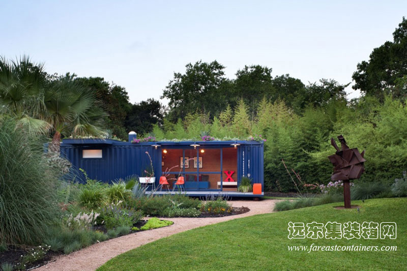 Container Guest House 集裝箱賓館的遠(yuǎn)景